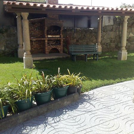 Room Villa Ribeiro Pilgrims Way To Santiago Bike A Garage For Marinhas エシュポゼンデ エクステリア 写真