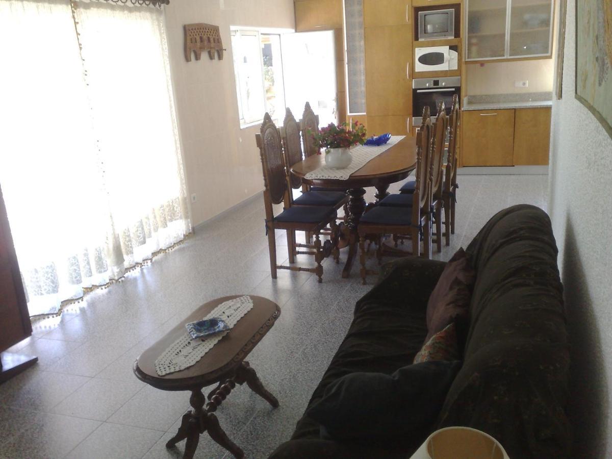 Room Villa Ribeiro Pilgrims Way To Santiago Bike A Garage For Marinhas エシュポゼンデ エクステリア 写真