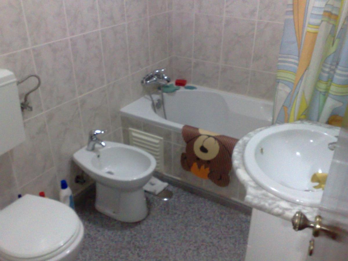 Room Villa Ribeiro Pilgrims Way To Santiago Bike A Garage For Marinhas エシュポゼンデ エクステリア 写真