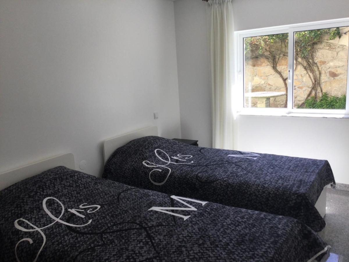 Room Villa Ribeiro Pilgrims Way To Santiago Bike A Garage For Marinhas エシュポゼンデ エクステリア 写真