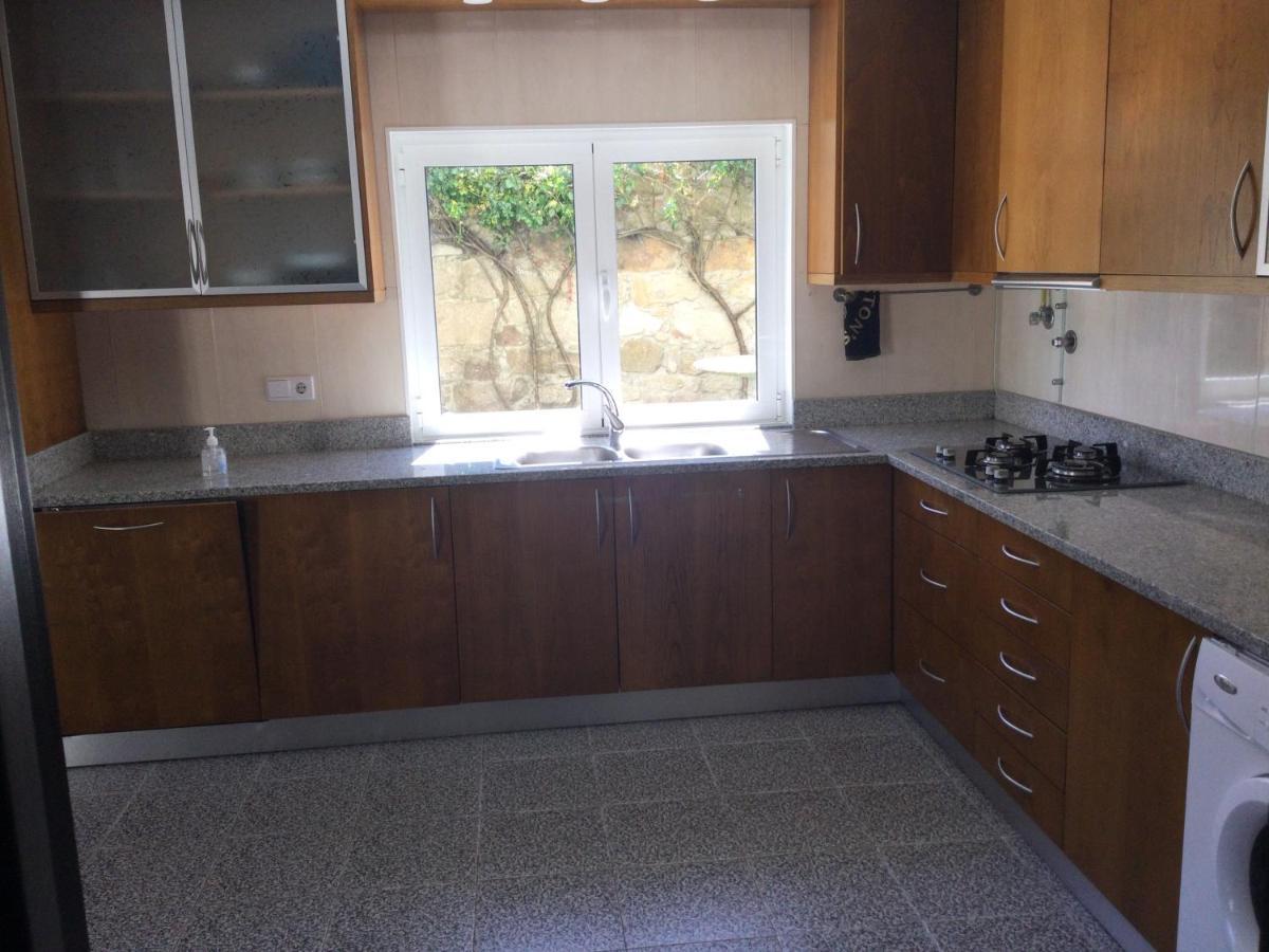 Room Villa Ribeiro Pilgrims Way To Santiago Bike A Garage For Marinhas エシュポゼンデ エクステリア 写真