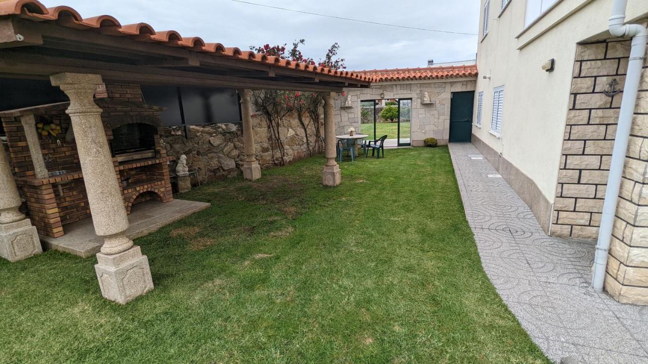 Room Villa Ribeiro Pilgrims Way To Santiago Bike A Garage For Marinhas エシュポゼンデ エクステリア 写真