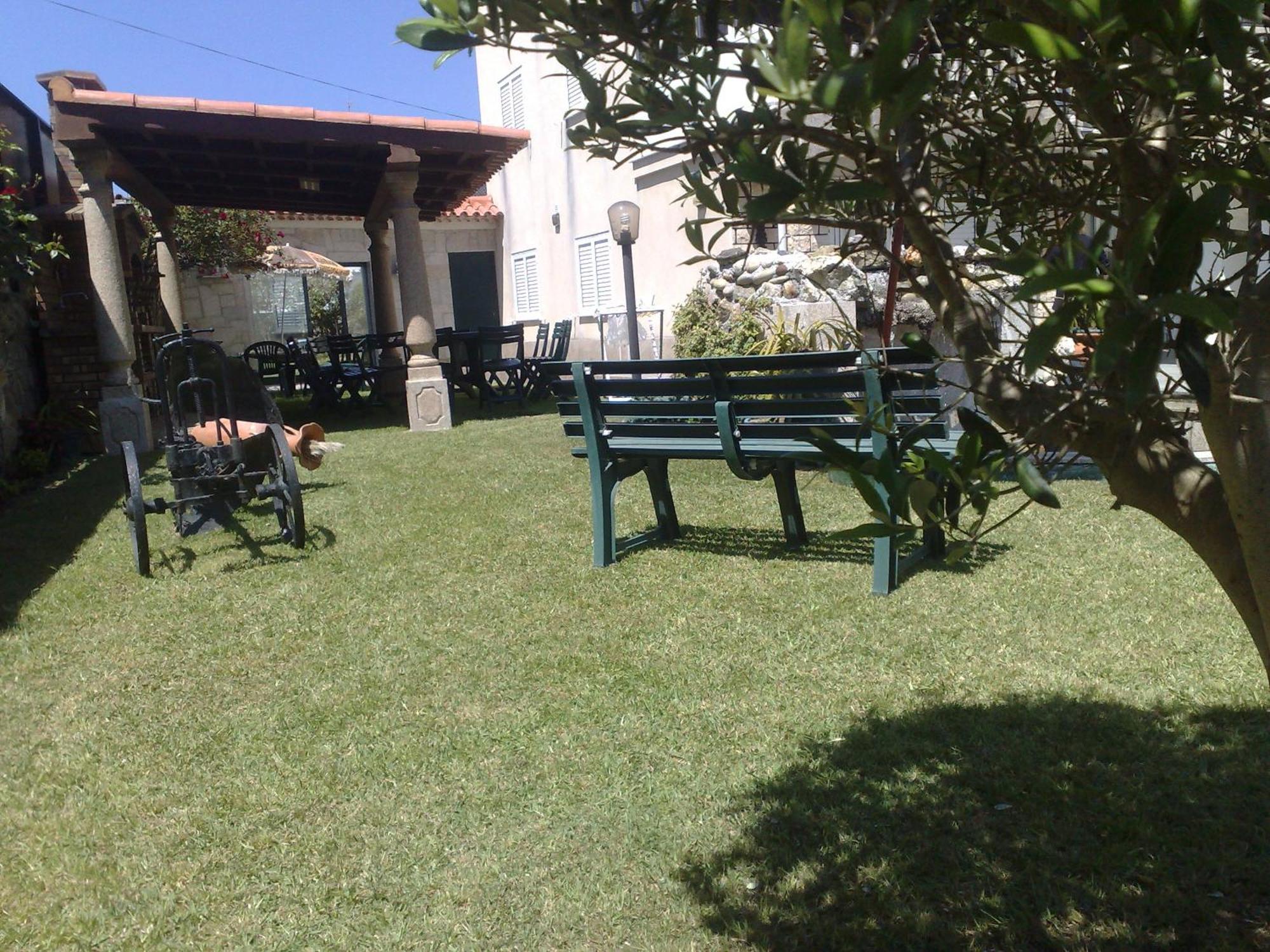 Room Villa Ribeiro Pilgrims Way To Santiago Bike A Garage For Marinhas エシュポゼンデ エクステリア 写真